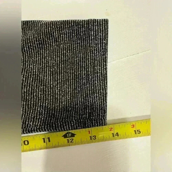 Yushi women’s pullover sweater grey and black cowl neck size small - Picture 12 of 12